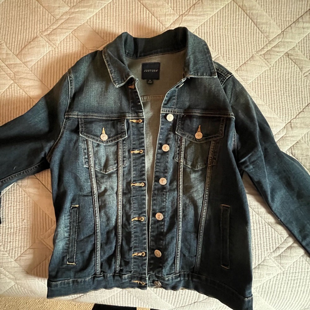Jean Jacket - Picture 2 of 4